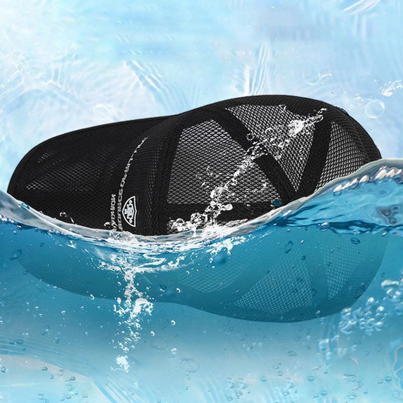 Men’s Outdoor Breathable Mesh Baseball Cap