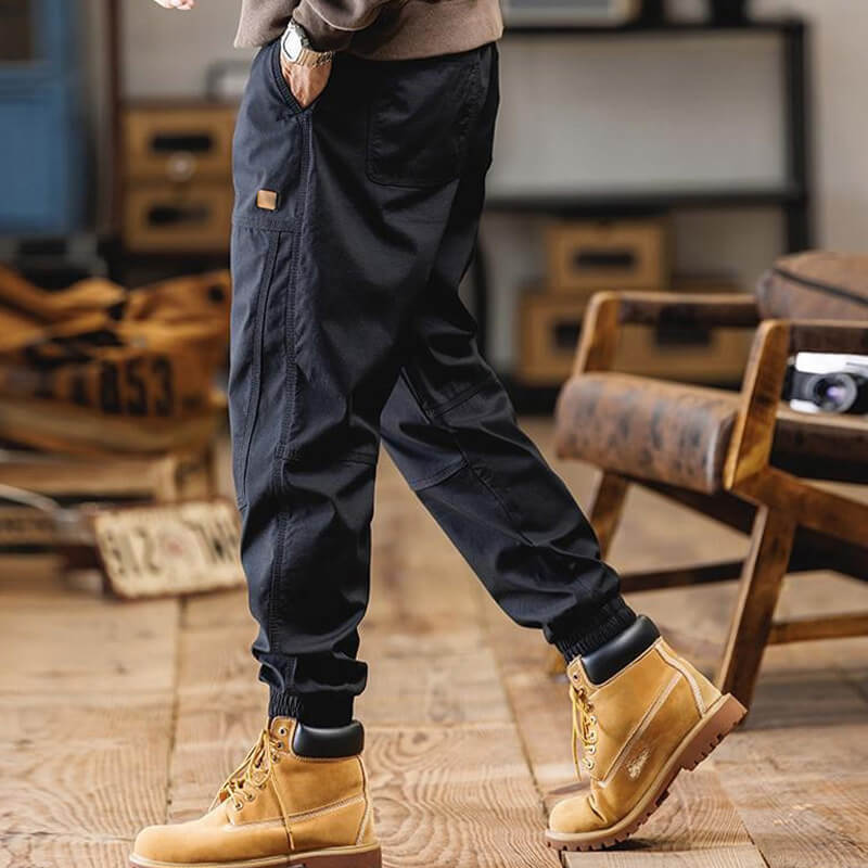 Pantalon décontracté en ajustement