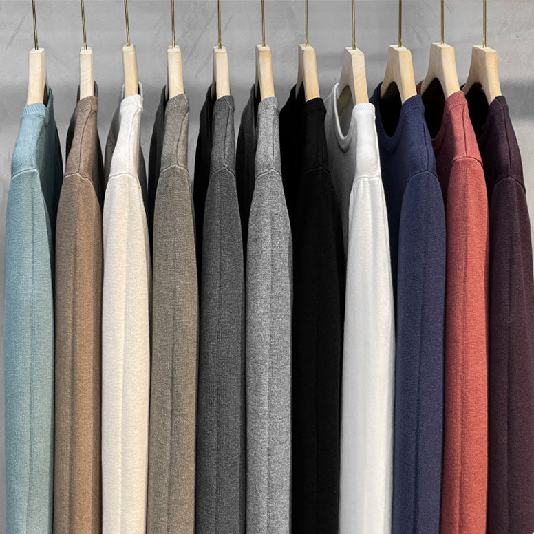 Men's solid color round neck knitted sweater