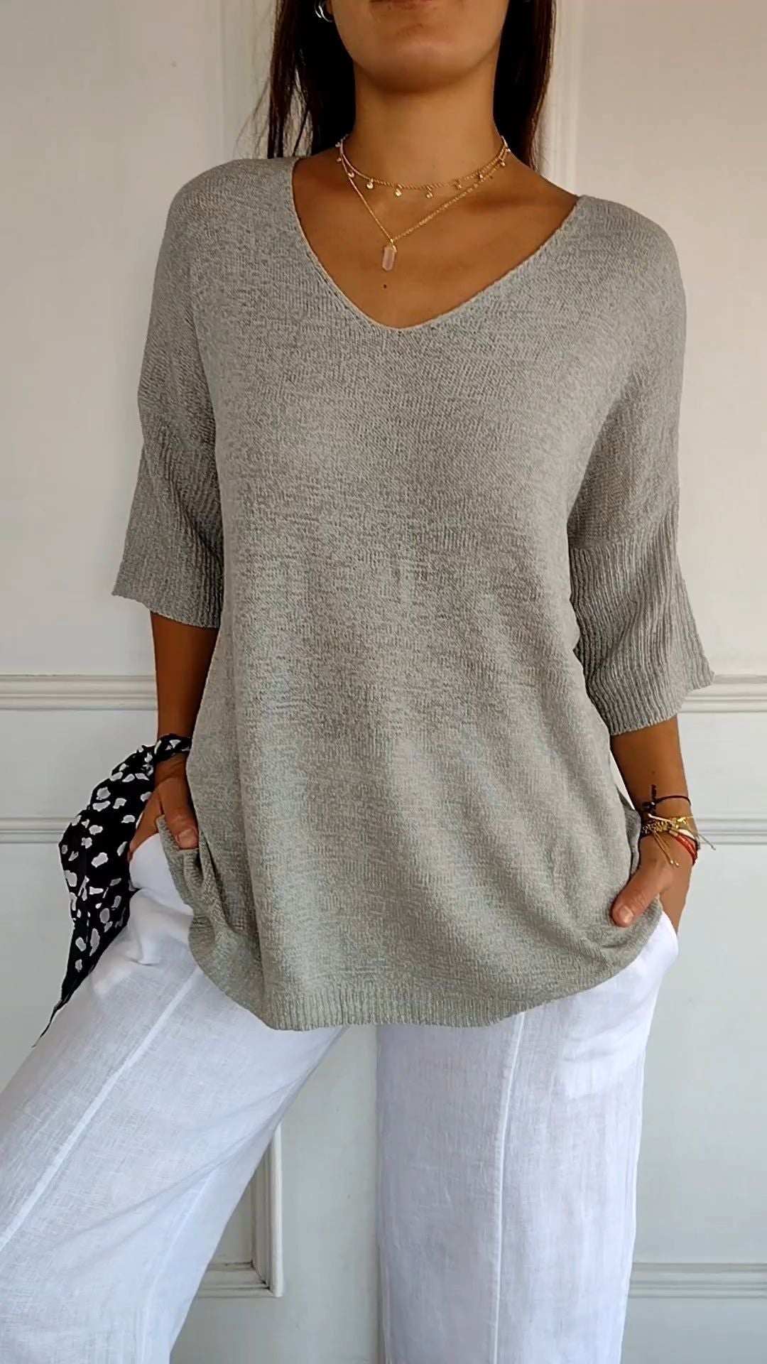 💖🥰Solid Color Knitted V-neck Top