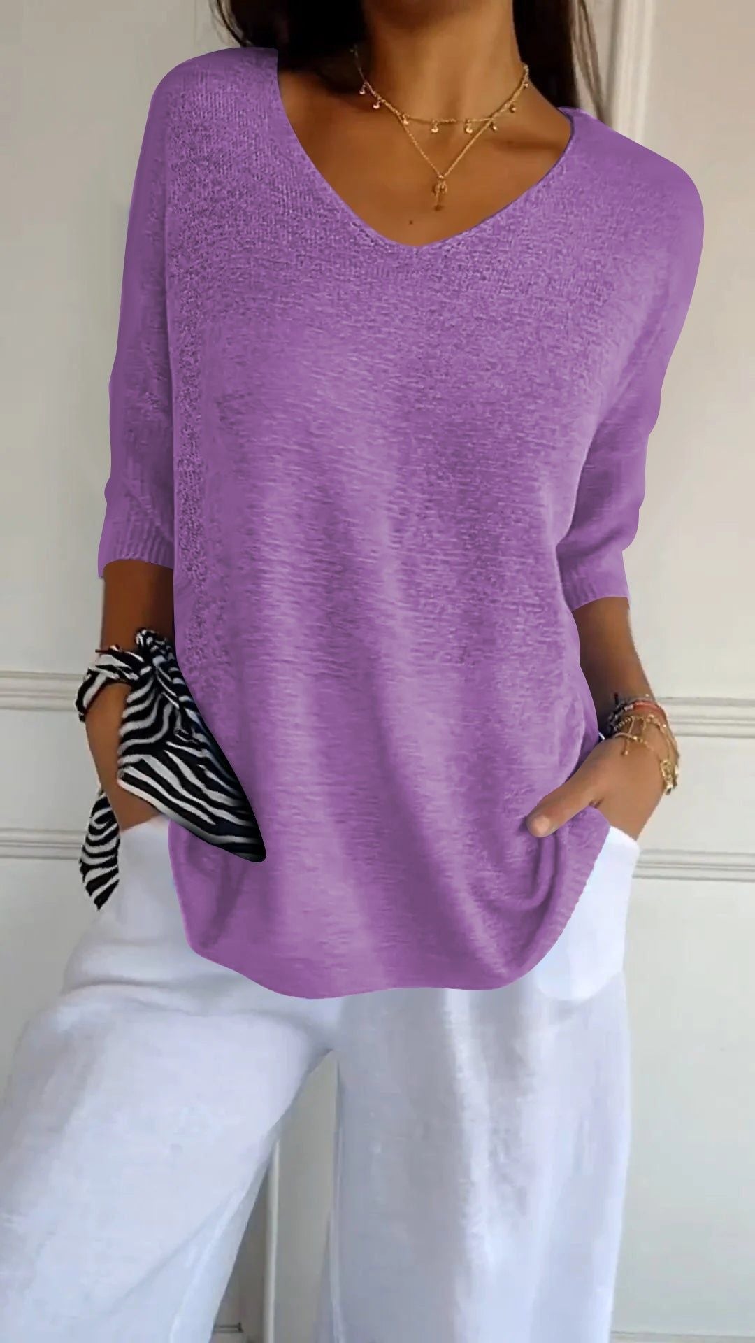 💖🥰Solid Color Knitted V-neck Top