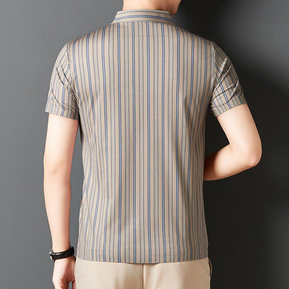 Chemise à manches courtes à rayures à rayures pour hommes （50% de réduction）