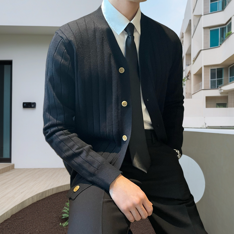 Pull avant ouvert à col en V masculin aux couleurs unis （50% de réduction）