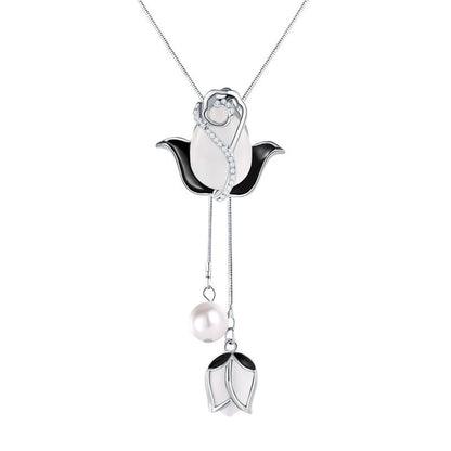 Tulpen-Halskette mit verstellbarer Länge für einen eleganten Look