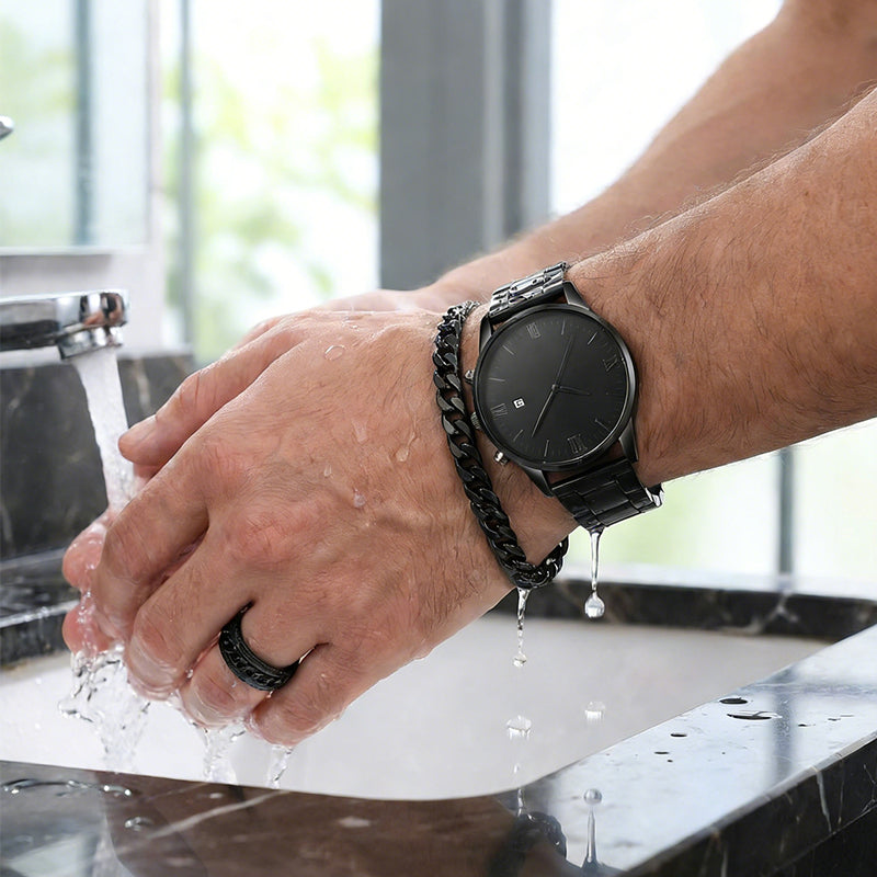 Men's Minimalist Quartz Watch with Date – All-Black Stainless Steel, Roman Dial & Precision Timekeeping! ⌚🖤