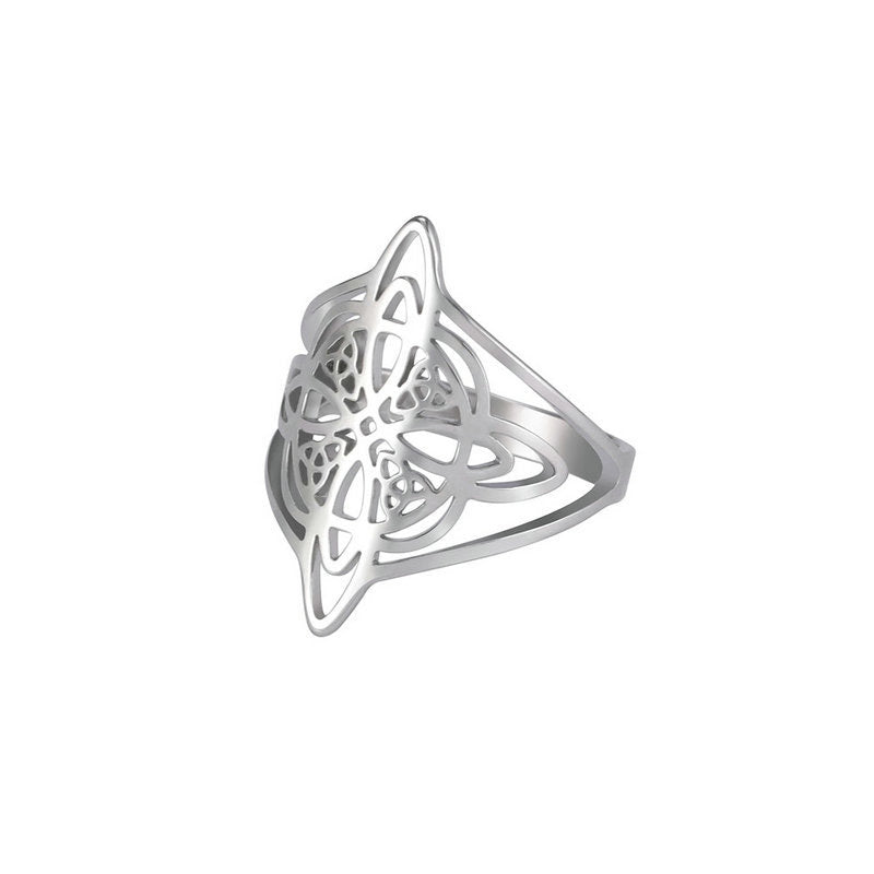 Witch's Knot Celtic Ring