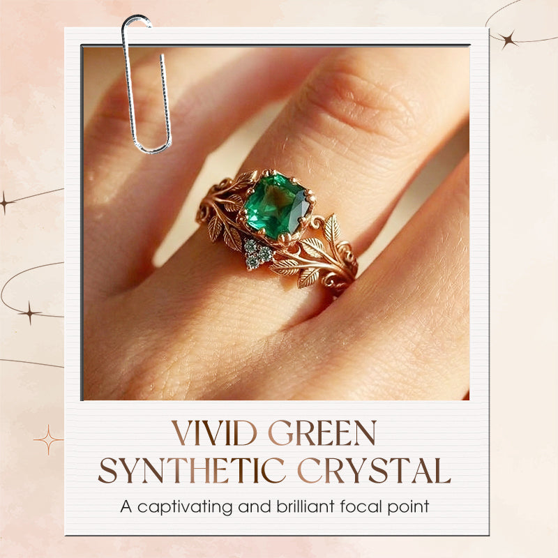 💖Green Synthetic Crystal Ring with Intricate Leaf