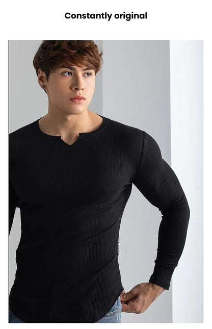 V-Neck Long-Sleeved Sports T-Shirt