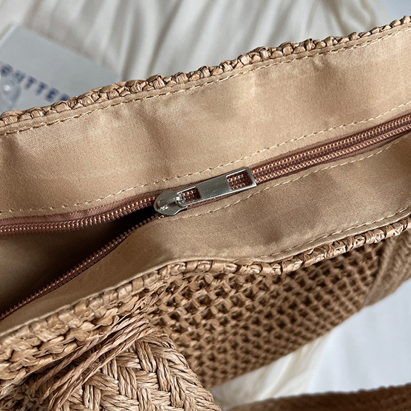 New Large Capacity Fringe Accessory Straw Beach Bag