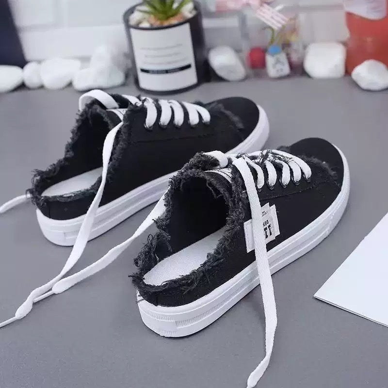 Women's Denim Mule Sneakers – Frayed Edges, Slip-On & Flat Sole – Effortlessly Cool & Comfortable ✨