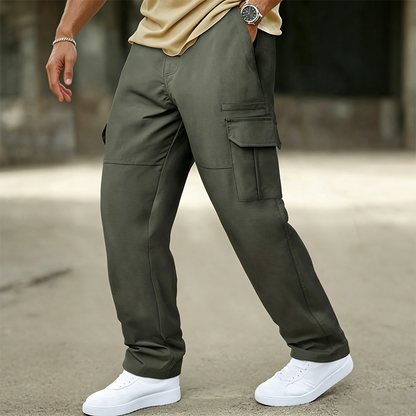 Men's Relaxed Fit Straight-Leg Cargo Pants