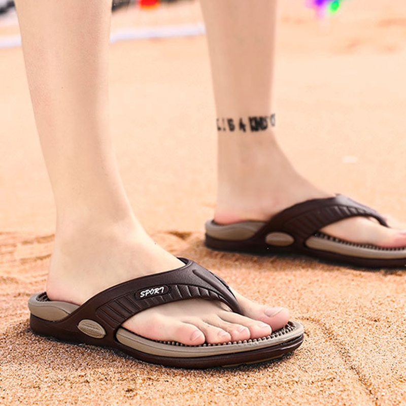 ✨ Men’s Lightweight Flip-Flops – Massaging, Non-Slip, Flexible
