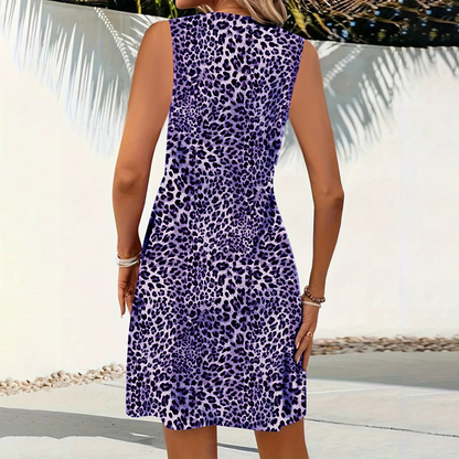 💥Women's V-neck dress with leopard print – Bold, Flattering, Versatile 🌟