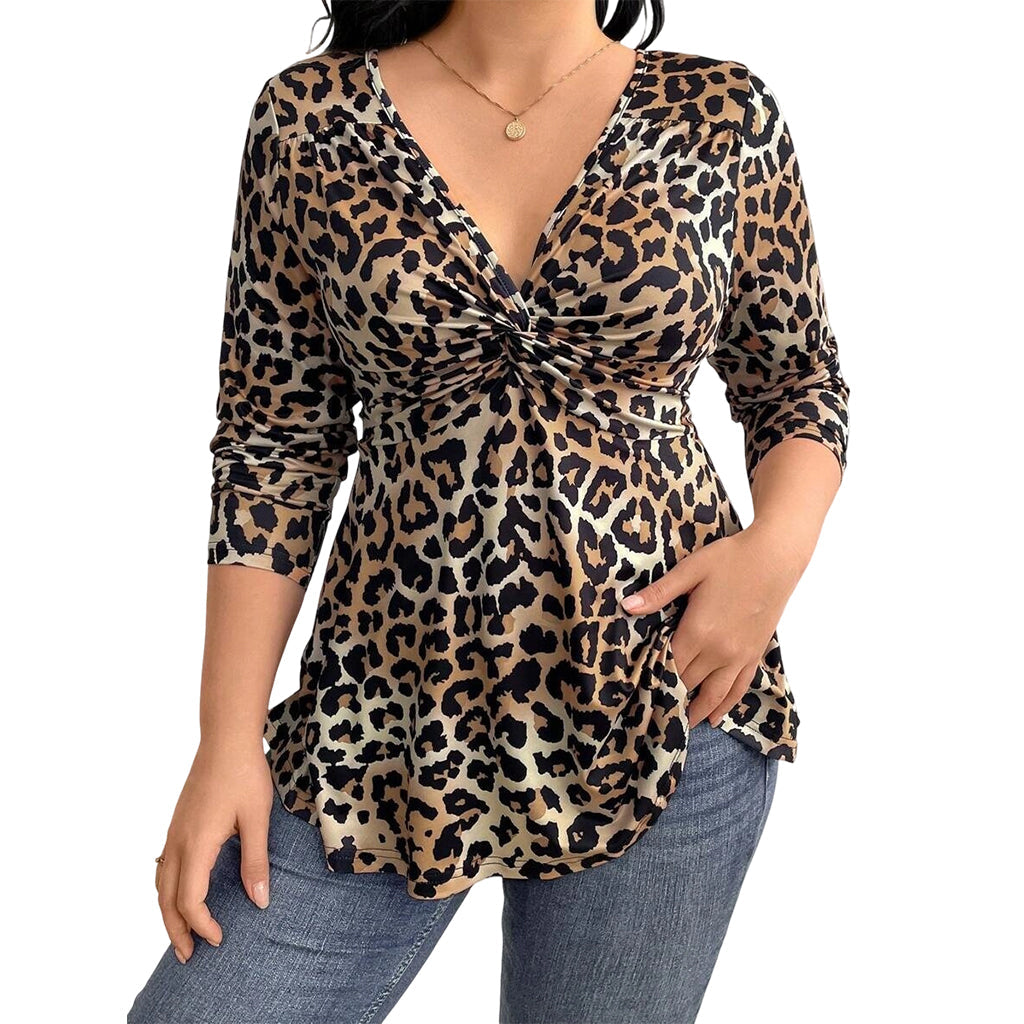 Women's Plus Size Leopard Print V-Neck Top